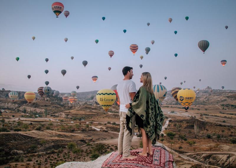 TOUR DE OBSERVACIÓN DE GLOBOS